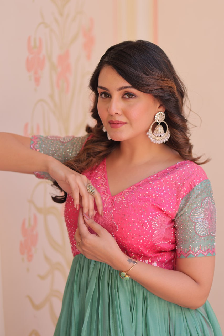 GOWN-Gold Crush Padding With Beads Embroidered Work.